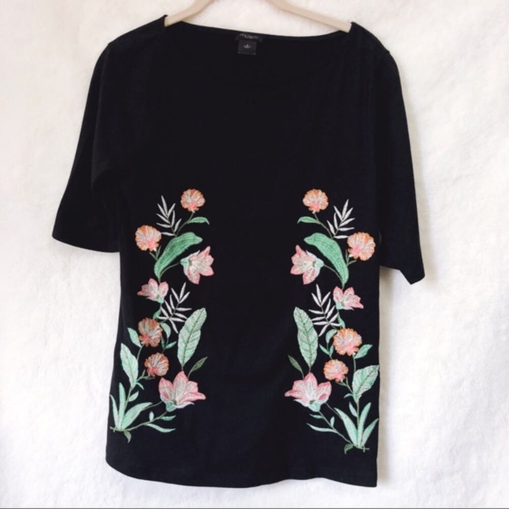Ann Taylor Black Embroidered Flower Pattern Top